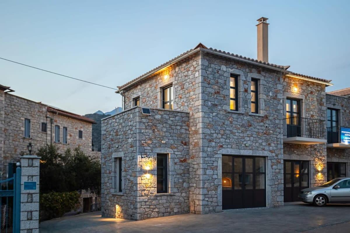 Mani Stone Built Home A Breath Away To The Sea Stoúpa Dış mekan fotoğraf
